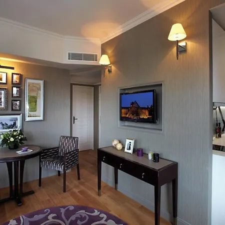 La Clef Louvre By The Crest Collection Hotell Paris