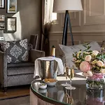 La Clef Louvre By The Crest Collection 5*