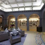 ホテル La Clef Louvre By The Crest Collection 5*
