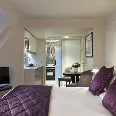 Hotel La Clef Louvre By The Crest Collection 5*