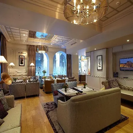 La Clef Louvre By The Crest Collection Hotel 5*