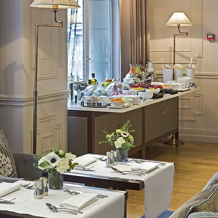 La Clef Louvre By The Crest Collection