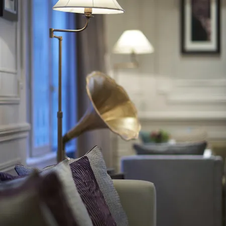 La Clef Louvre By The Crest Collection 5*