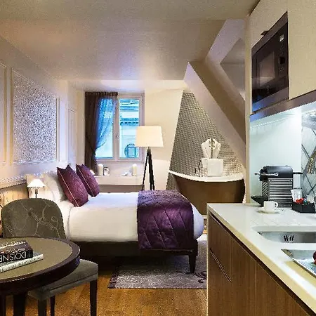 Hotel La Clef Louvre By The Crest Collection 5*