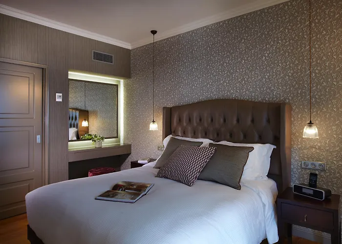 Hotell La Clef Louvre By The Crest Collection Paris