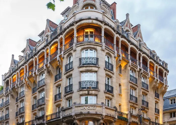 La Clef Louvre By The Crest Collection 5*