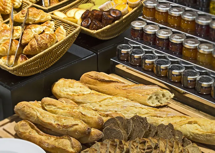 Hotell La Clef Louvre By The Crest Collection Paris