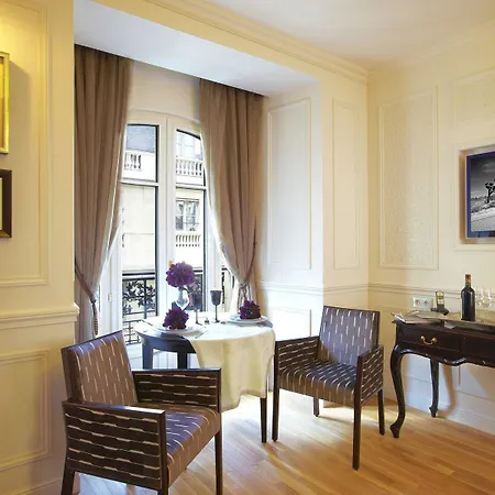 La Clef Louvre By The Crest Collection מלון 5*